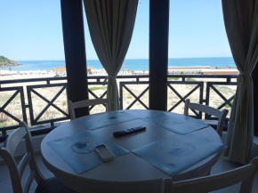 Oasis Beach 2 bedroom apartment, Lozenets